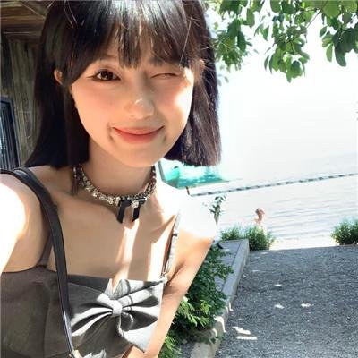 米芽米咕人 海报